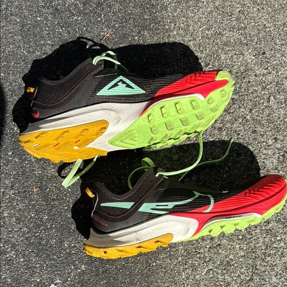 Nike Terra Kiger 8 Trail Running Shoes Size 8.5 - Picture 3 of 6